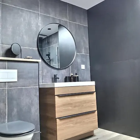 Bel Rdc Détente Balnéo&ciné&terrasse Proche Centre Gare *