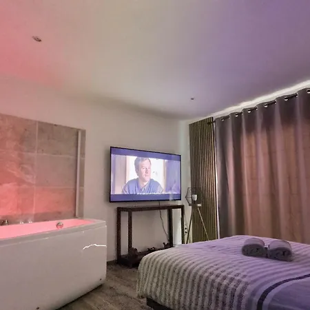 Appartement Bel Rdc Détente Balnéo&ciné&terrasse Proche Centre Gare Amiens